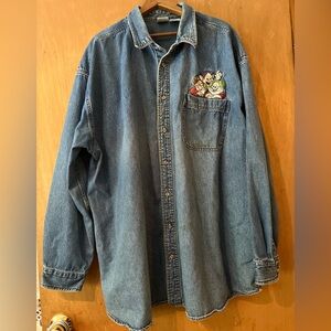 Disney denim shirt w embroidery